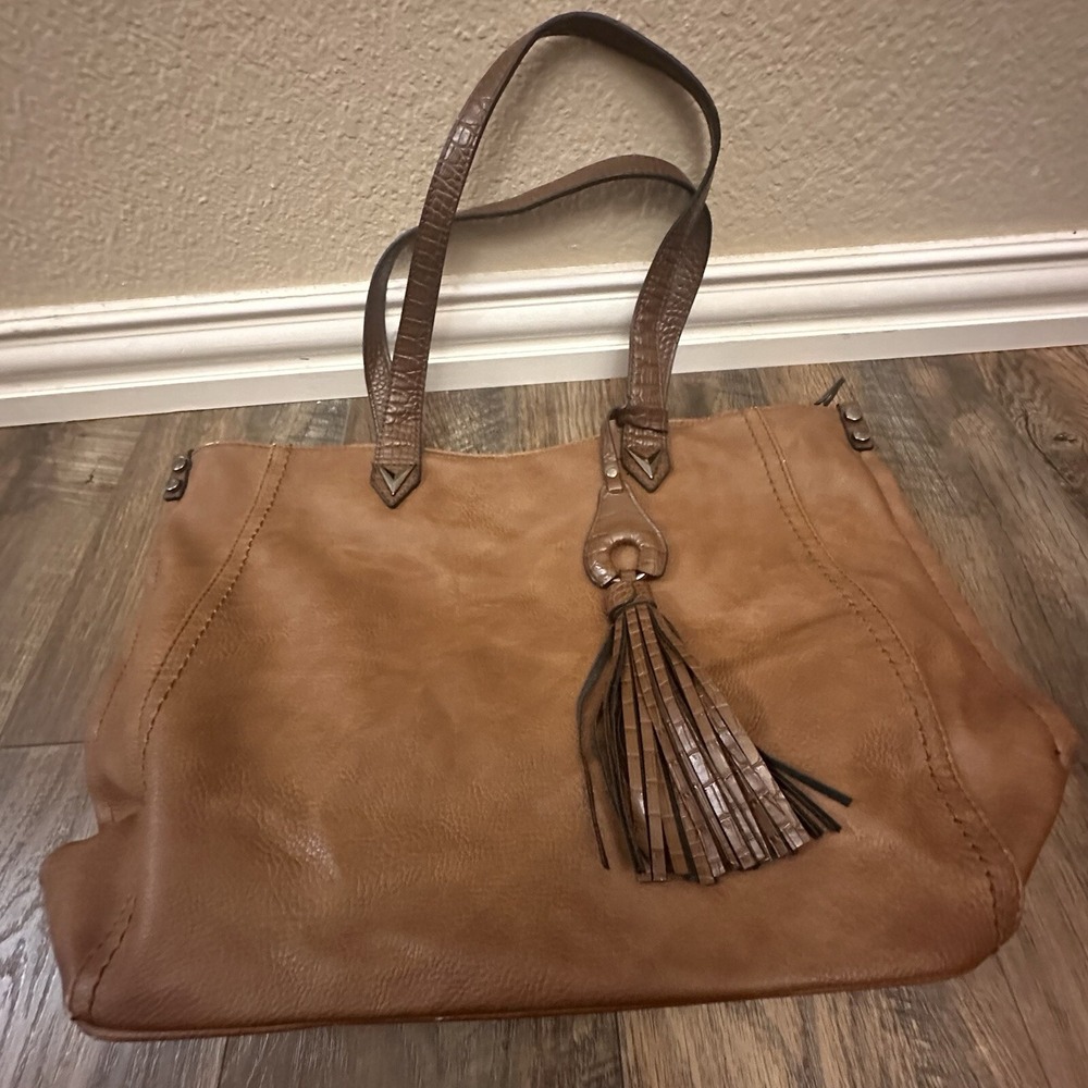 Darcy Marks London Brown faux leather tooled large tote handbag purse